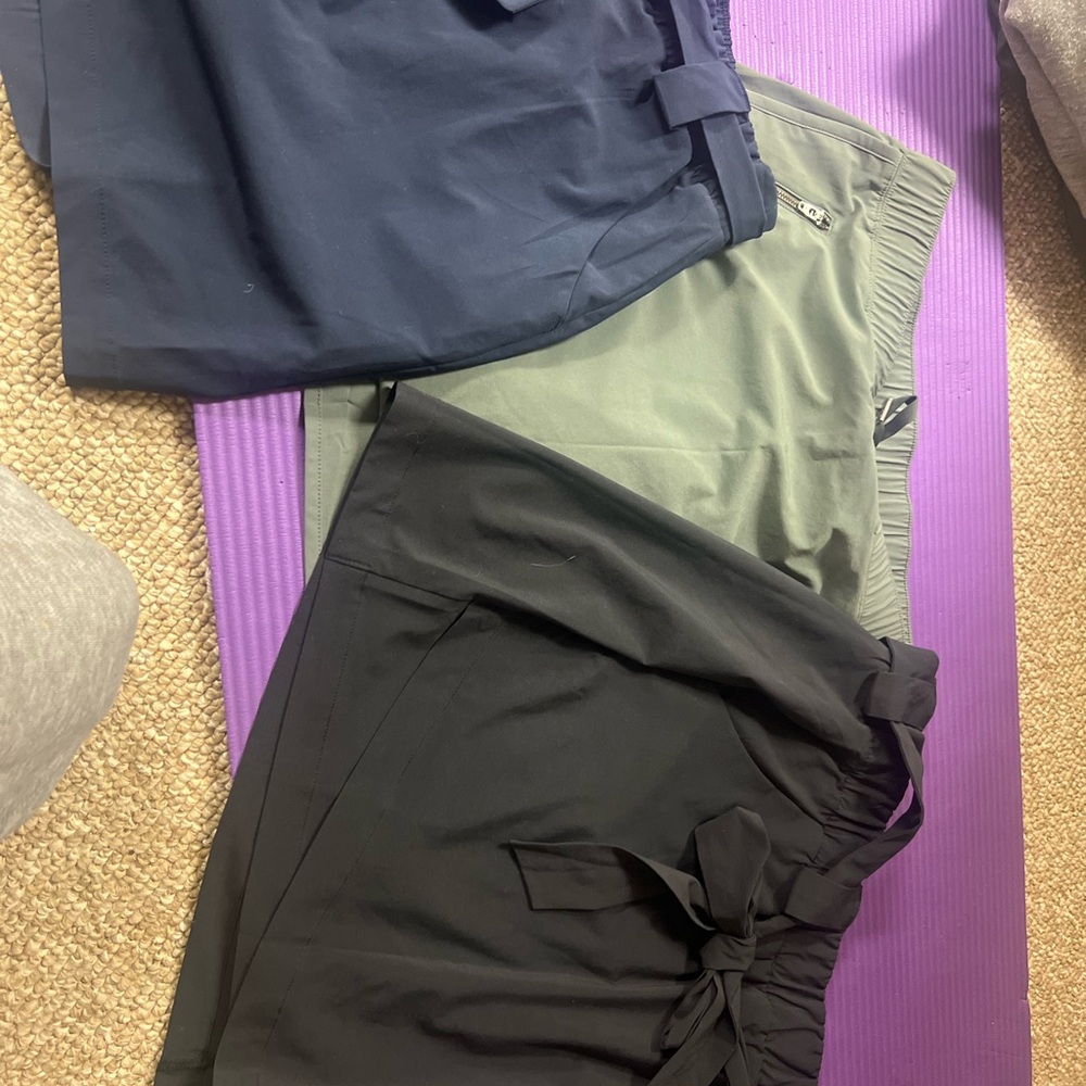 Athleta Women's Skirts - Navy, Olive, Black